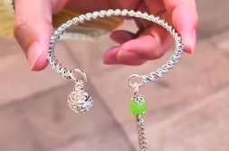 小姐姐配饰,演绎独特魅力风采